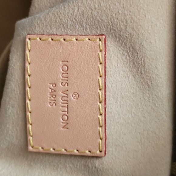 LV Artsy MM - Picture 5 of 6